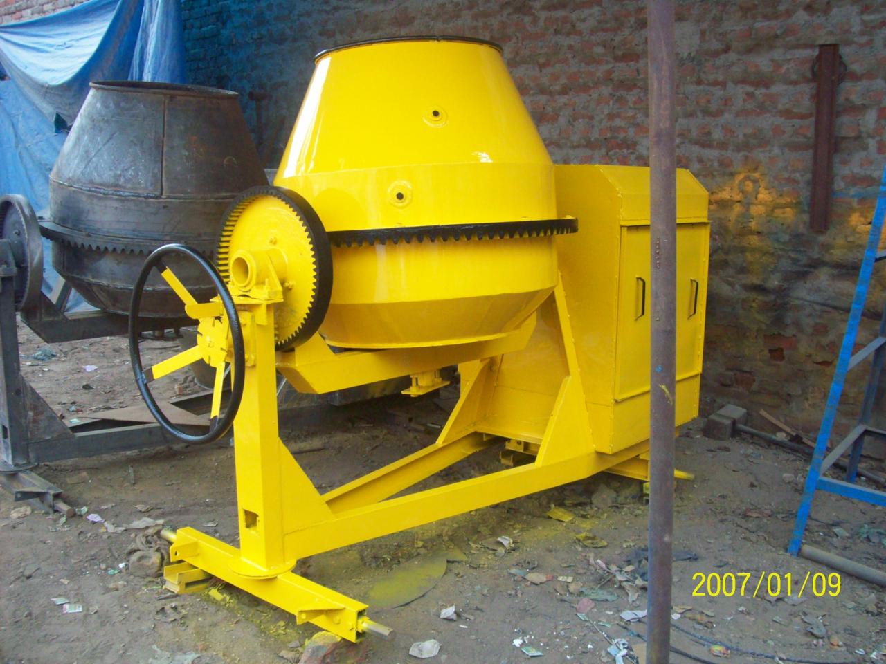 Concrete Mixer Machine - Yellow Standalone